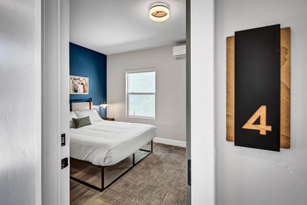 Single Bedroom - Queen Size. Heart Of Downtown Vista Exterior foto
